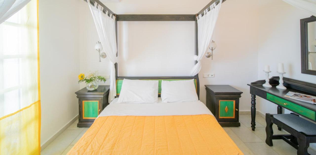 Antonina Hotel Agia Anna  Exteriör bild
