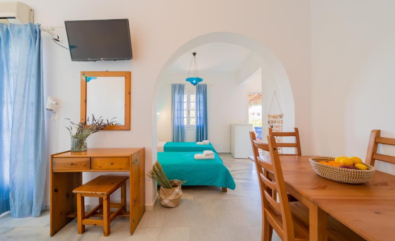 Antonina Hotel Agia Anna  Exteriör bild